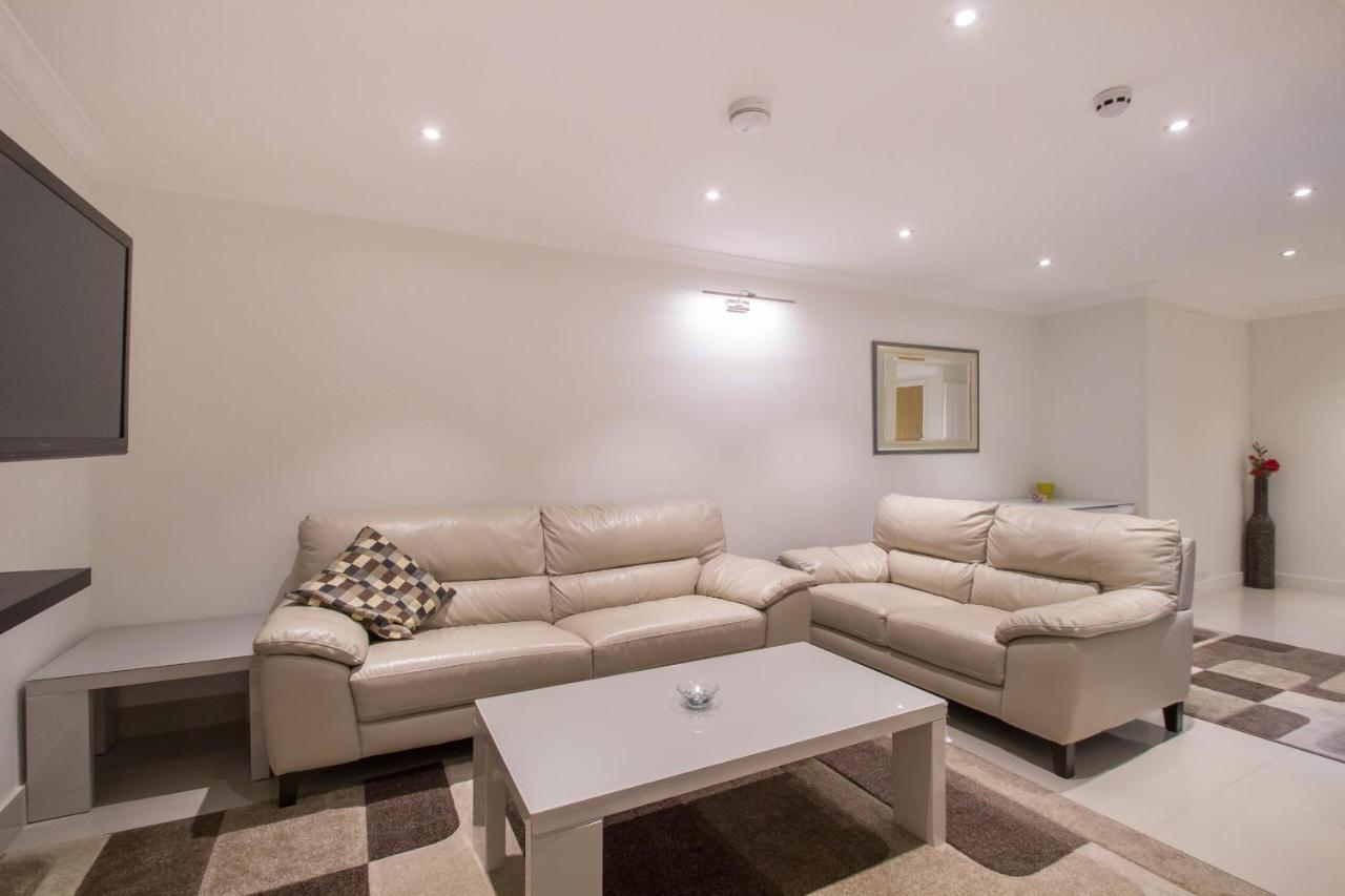 Marylebone Village Apartments London Room photo